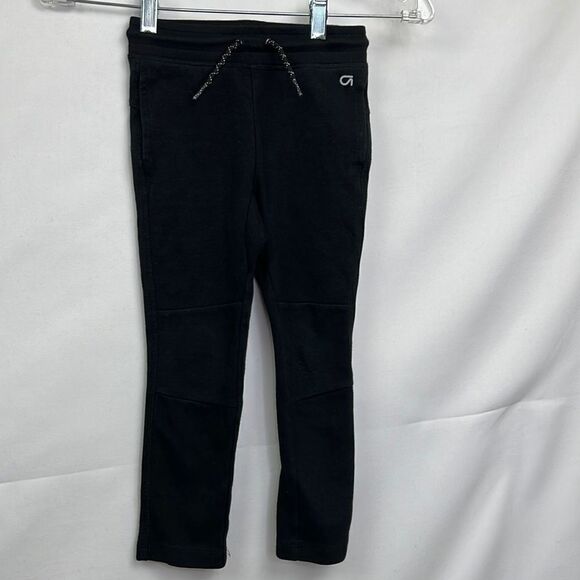 Baby GAP black Go Tech Pant EUC size 4T - Picture 1 of 11